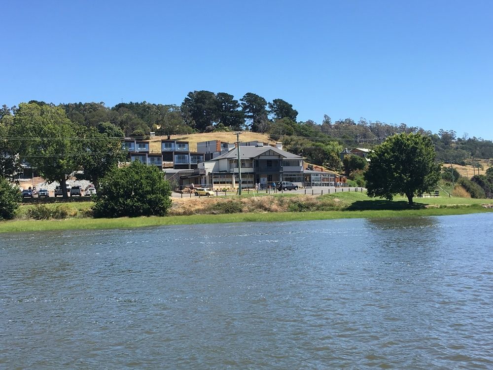Rosevears Riverview Hotel Bagian luar foto